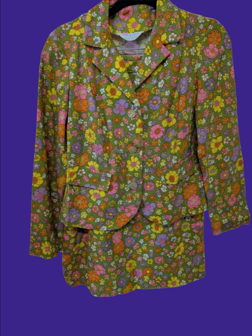 Vintage Suit 1960s Fabric Floral Green Patterned Mint Condition